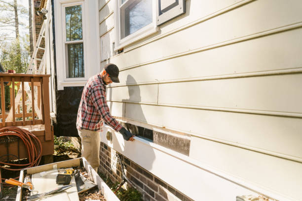 Trusted Siding Repair service in Warrington, FL - Creative Siding
